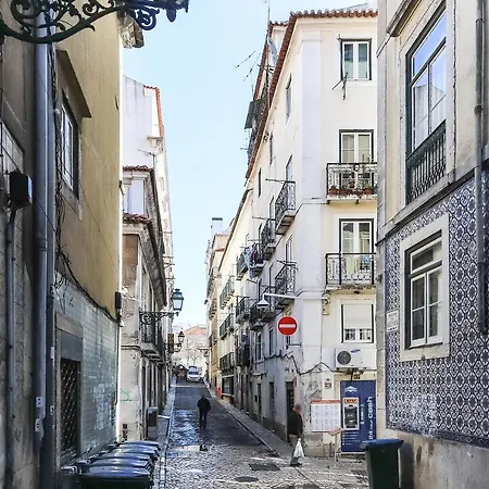 Vita Portucale ! Bairro Alto Loft Лиссабон
