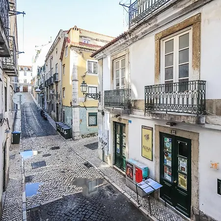 Vita Portucale ! Bairro Alto Loft Апартаменты *